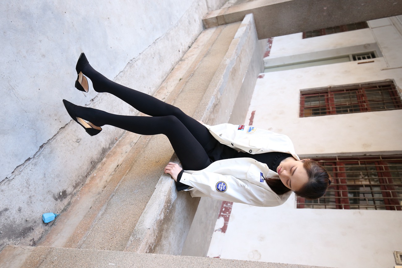 图片[39]-大西瓜爱牙膏-早期作品-Z2-1 衬黑厚丝 (1)[135P] – 速更版-美库