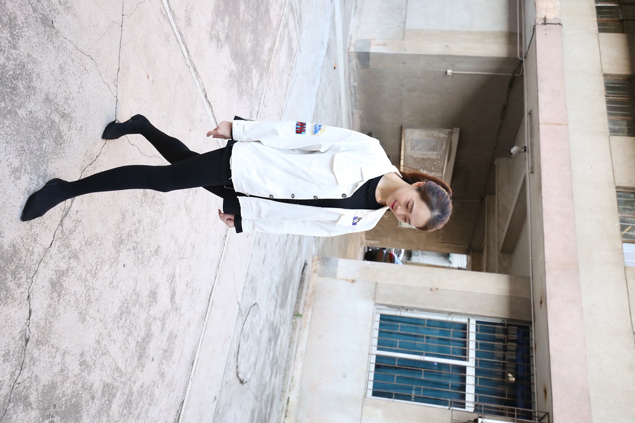 图片[50]-大西瓜爱牙膏-早期作品-Z2-1 衬黑厚丝 (1)[135P] – 速更版-美库