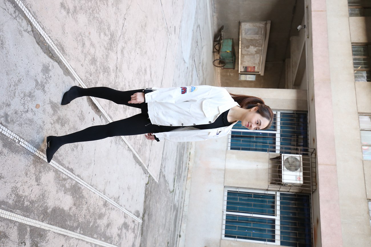 图片[52]-大西瓜爱牙膏-早期作品-Z2-1 衬黑厚丝 (1)[135P] – 速更版-美库