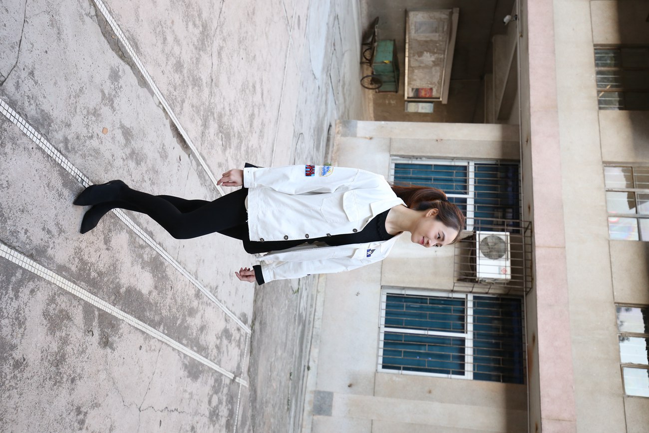 图片[53]-大西瓜爱牙膏-早期作品-Z2-1 衬黑厚丝 (1)[135P] – 速更版-美库