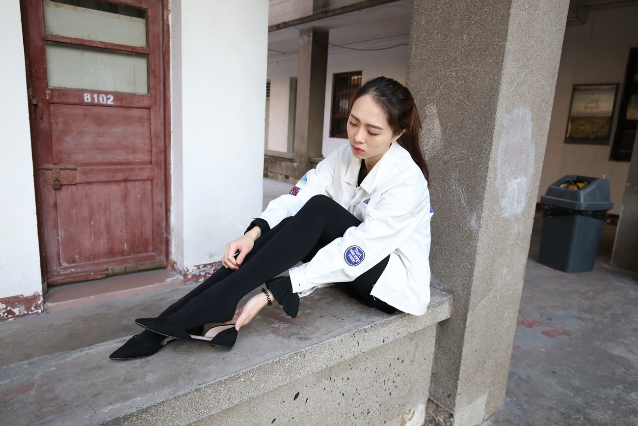 图片[78]-大西瓜爱牙膏-早期作品-Z2-1 衬黑厚丝 (1)[135P] – 速更版-美库