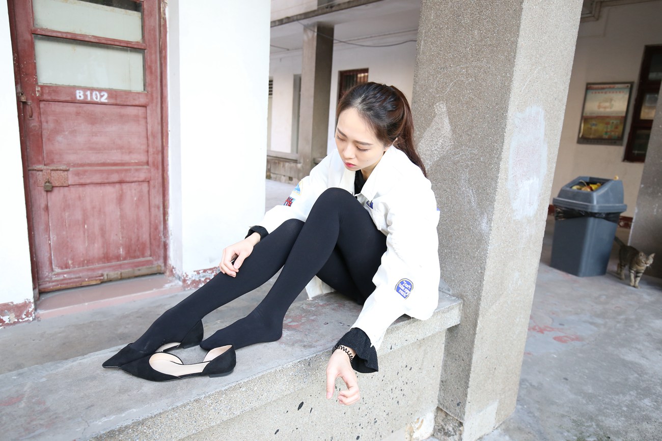 图片[84]-大西瓜爱牙膏-早期作品-Z2-1 衬黑厚丝 (1)[135P] – 速更版-美库