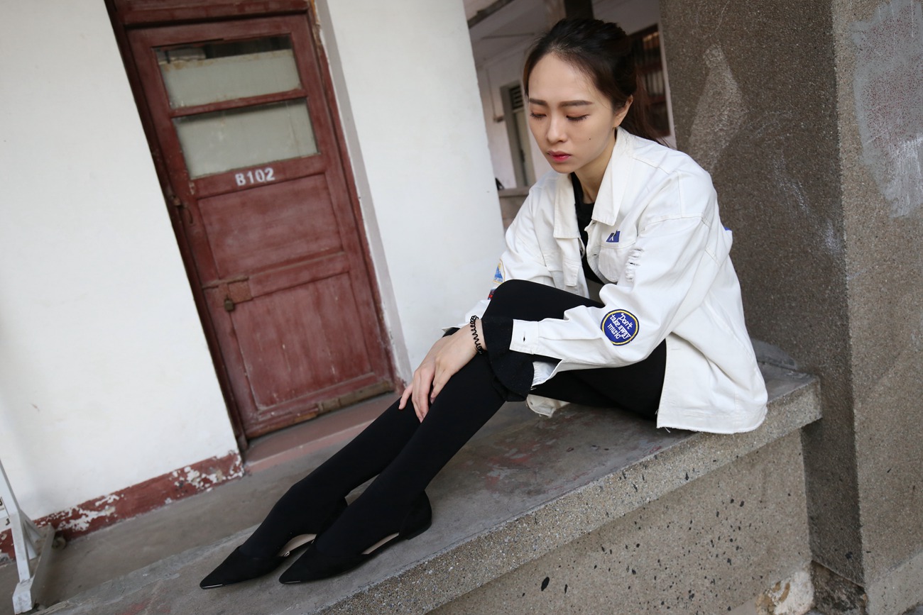 图片[105]-大西瓜爱牙膏-早期作品-Z2-1 衬黑厚丝 (1)[135P] – 速更版-美库