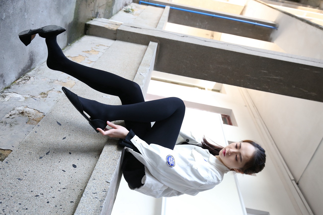 图片[120]-大西瓜爱牙膏-早期作品-Z2-1 衬黑厚丝 (1)[135P] – 速更版-美库