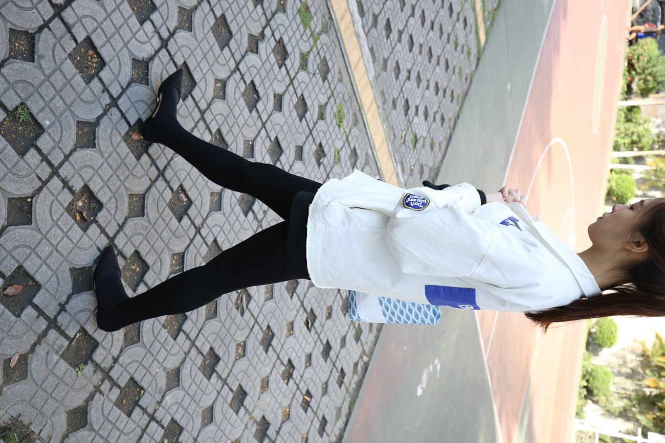 图片[84]-大西瓜爱牙膏-早期作品-Z2-1 衬黑厚丝 (2)[111P] – 速更版-美库