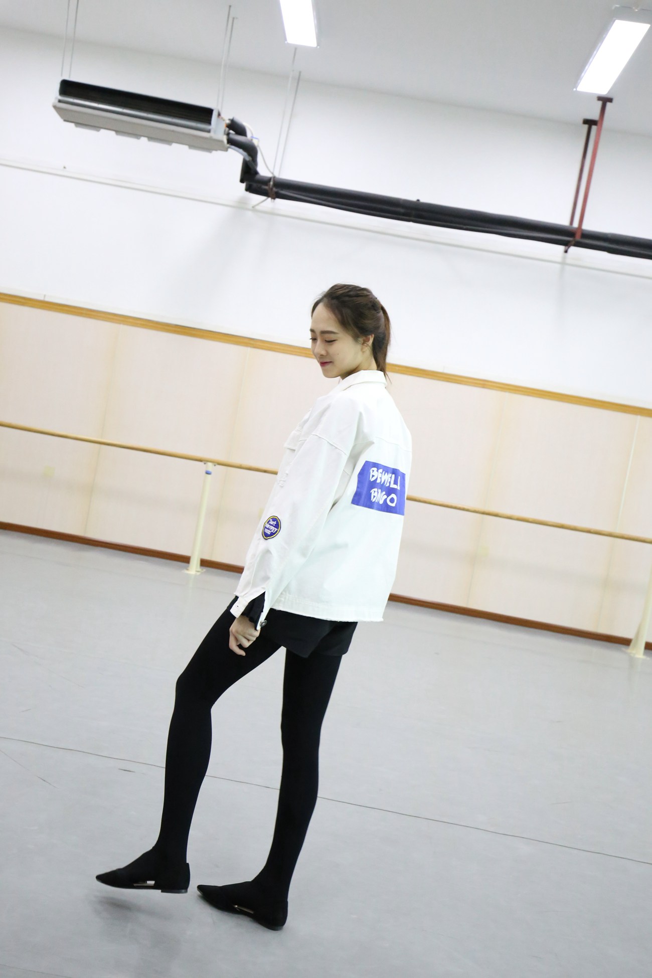 图片[99]-大西瓜爱牙膏-早期作品-Z2-1 衬黑厚丝 (2)[111P] – 速更版-美库