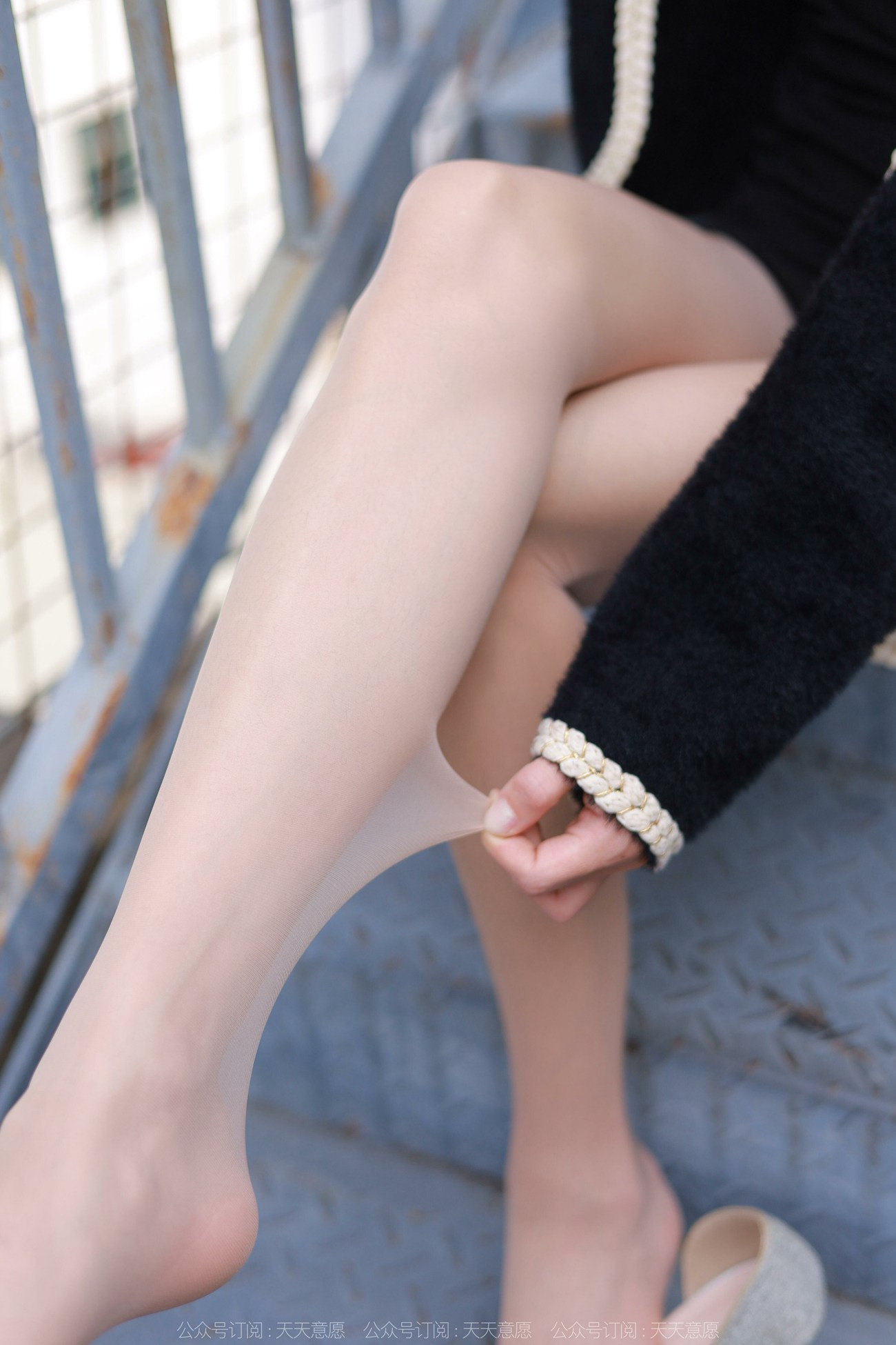 图片[26]-[IESS异思趣向] 耽丝 211120 小六的黑色旗袍 [96P] – 速更版-美库