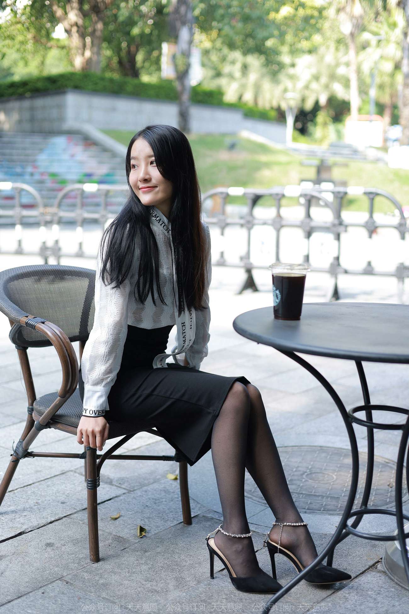 图片[38]-[IESS异思趣向] 耽丝 211122 婉萍的窄裙黑丝装 [90P] – 速更版-美库