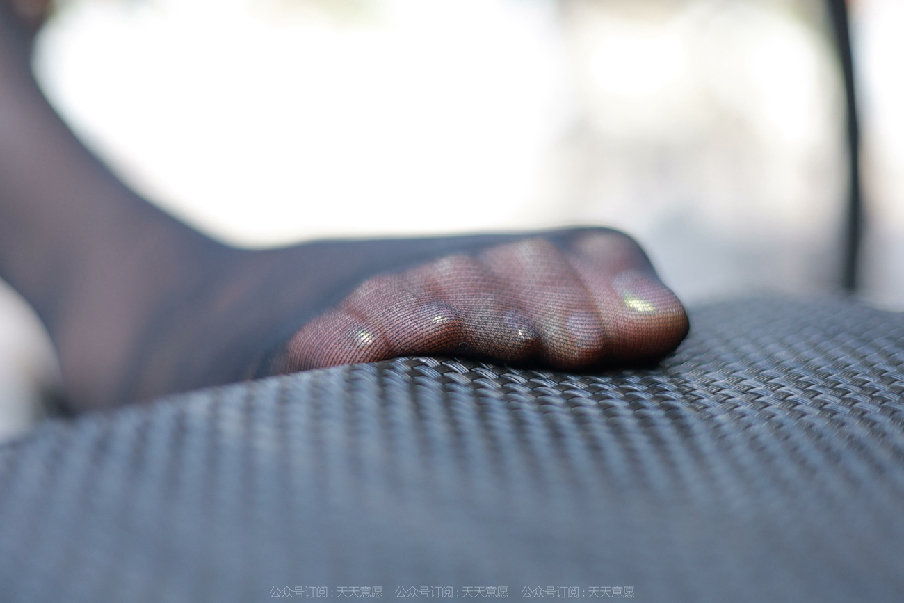 图片[54]-[IESS异思趣向] 耽丝 211122 婉萍的窄裙黑丝装 [90P] – 速更版-美库