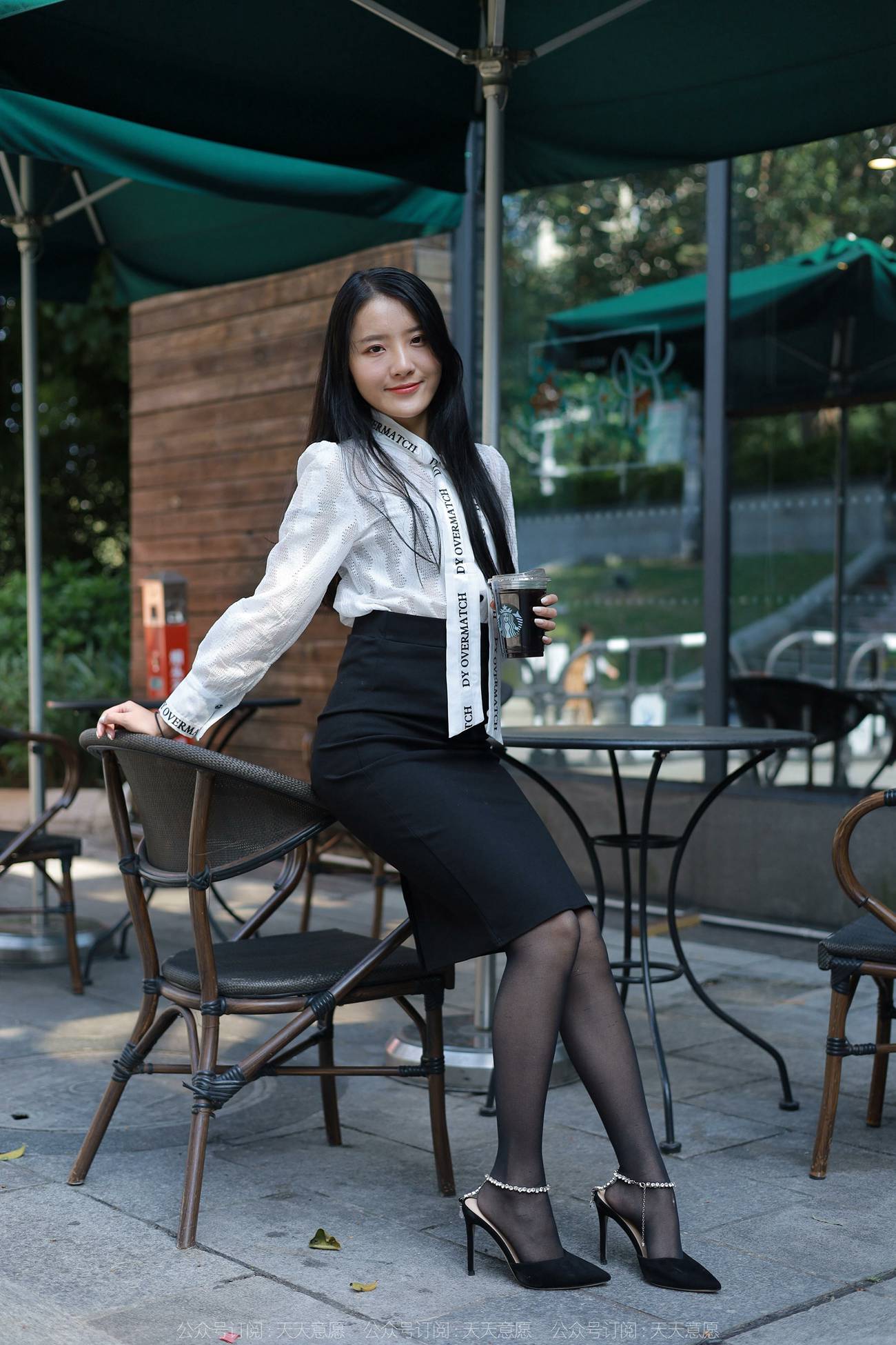 图片[61]-[IESS异思趣向] 耽丝 211122 婉萍的窄裙黑丝装 [90P] – 速更版-美库