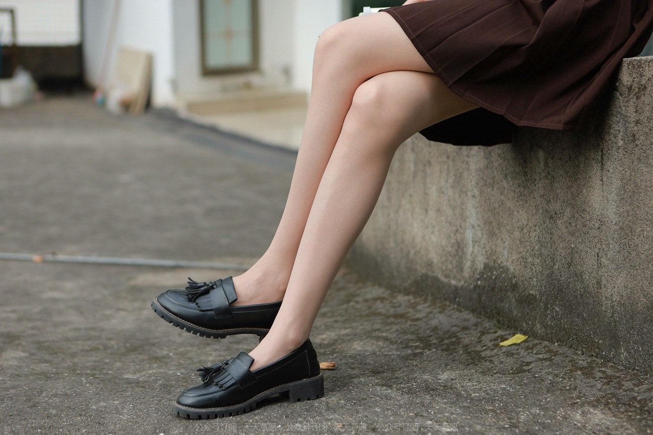 图片[32]-[IESS异思趣向] 耽丝 211126 网易云少女团团 [89P] – 速更版-美库