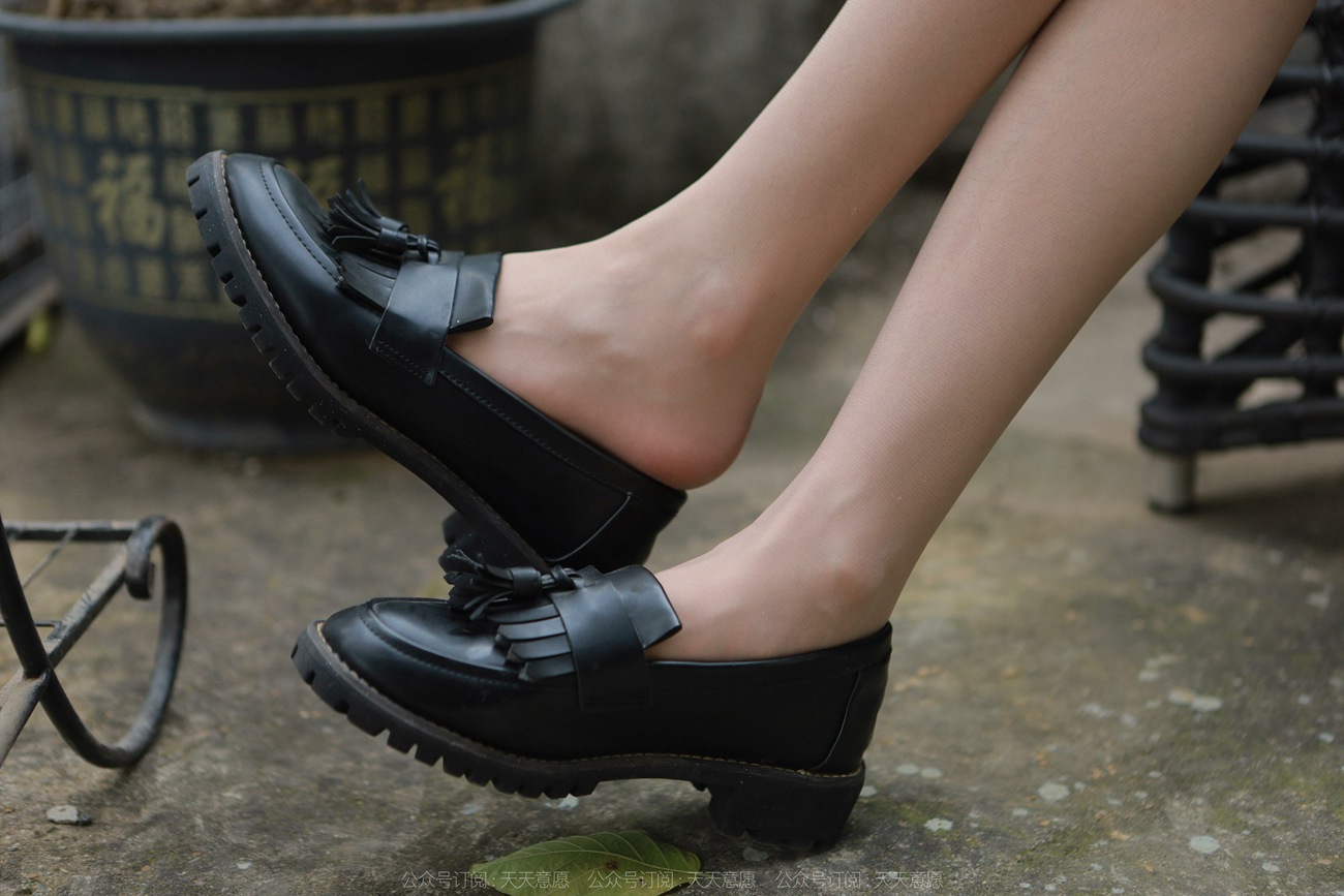 图片[40]-[IESS异思趣向] 耽丝 211126 网易云少女团团 [89P] – 速更版-美库