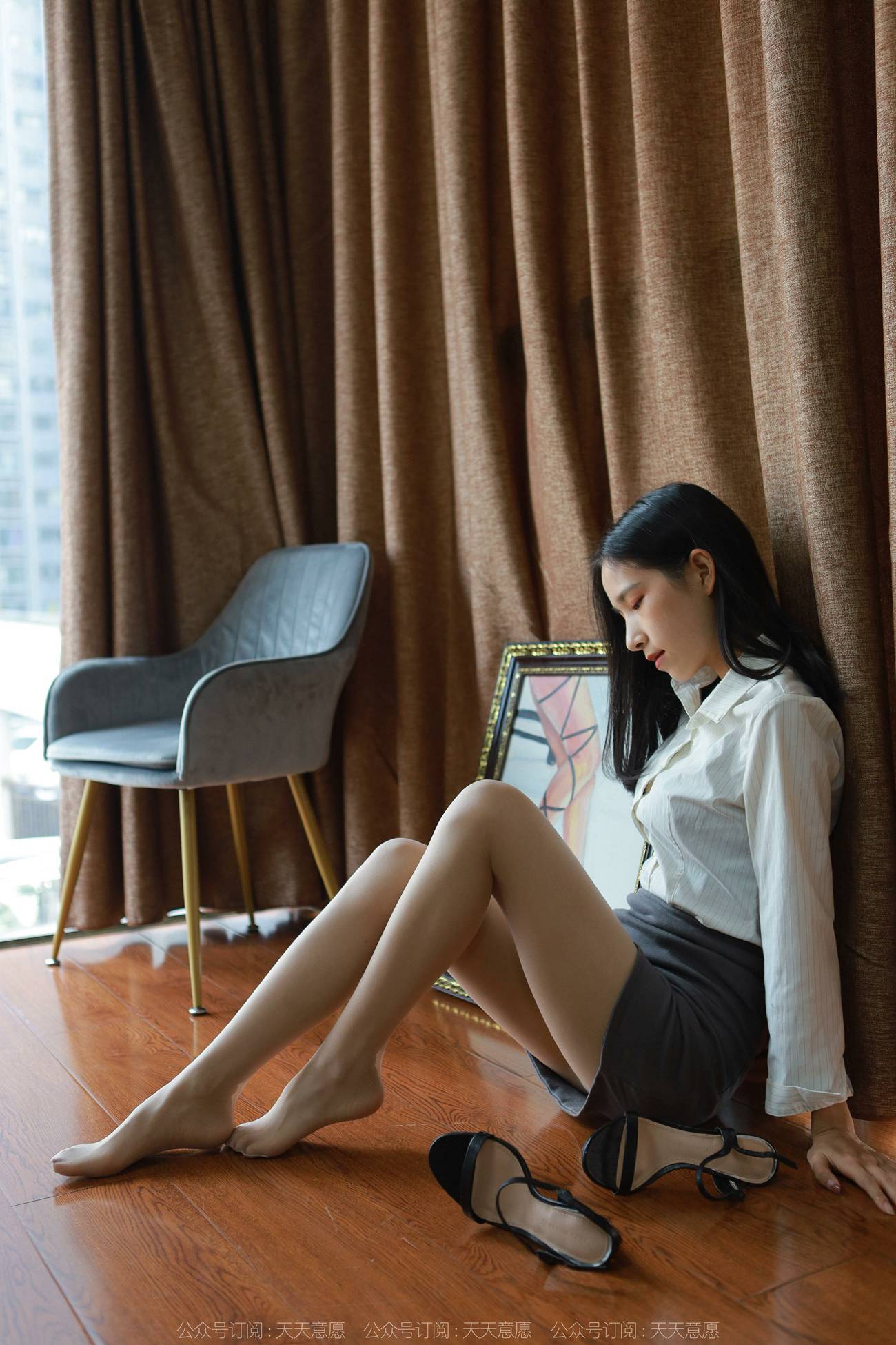 图片[77]-[IESS异思趣向] 耽丝 211205 地板上的黑色凉鞋美子 [89P] – 速更版-美库