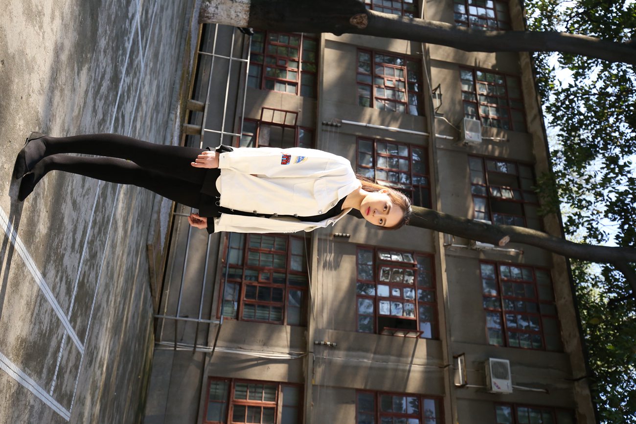 图片[16]-大西瓜爱牙膏-早期作品-Z2-1 衬黑厚丝 (4)[97P] – 速更版-美库