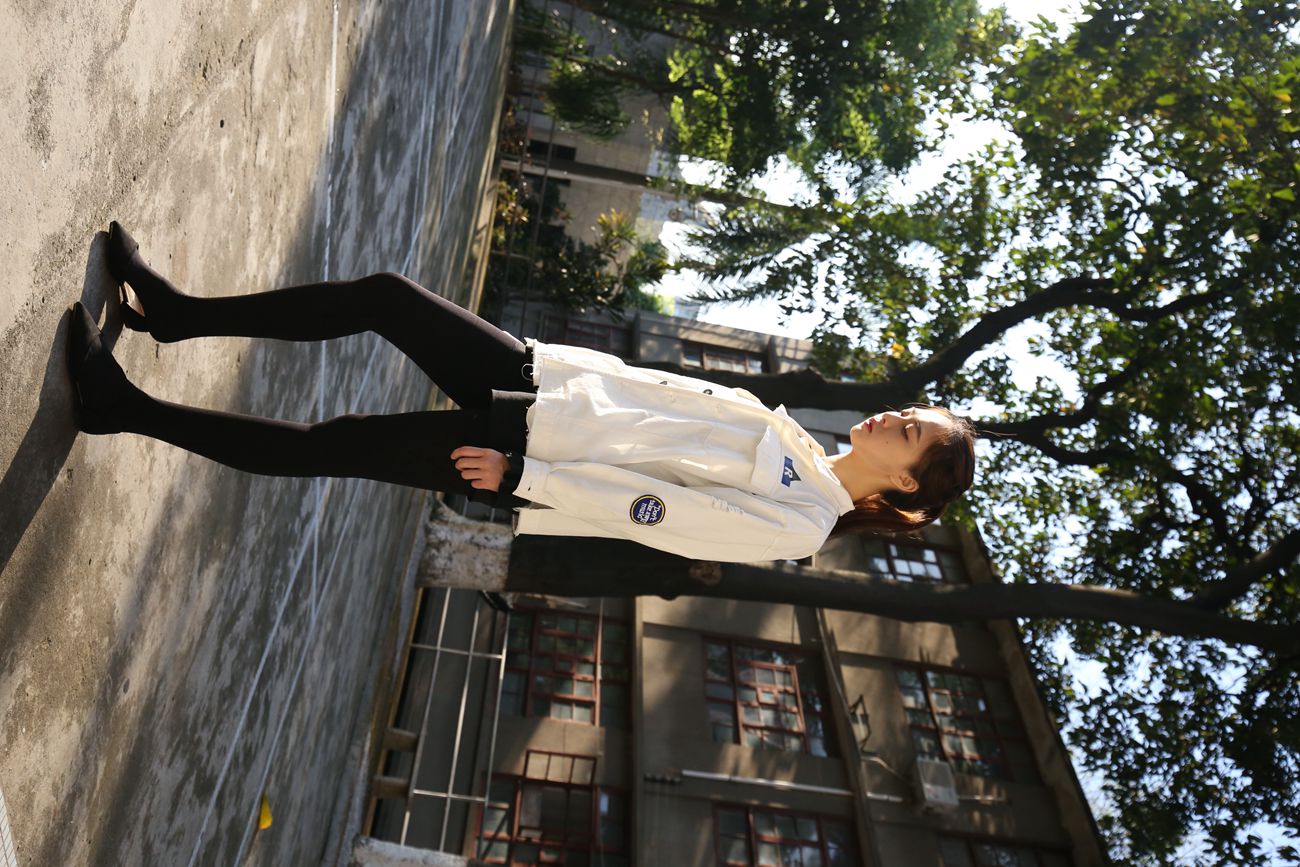 图片[19]-大西瓜爱牙膏-早期作品-Z2-1 衬黑厚丝 (4)[97P] – 速更版-美库