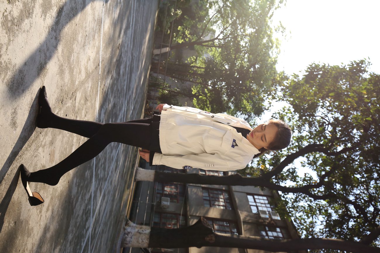 图片[25]-大西瓜爱牙膏-早期作品-Z2-1 衬黑厚丝 (4)[97P] – 速更版-美库