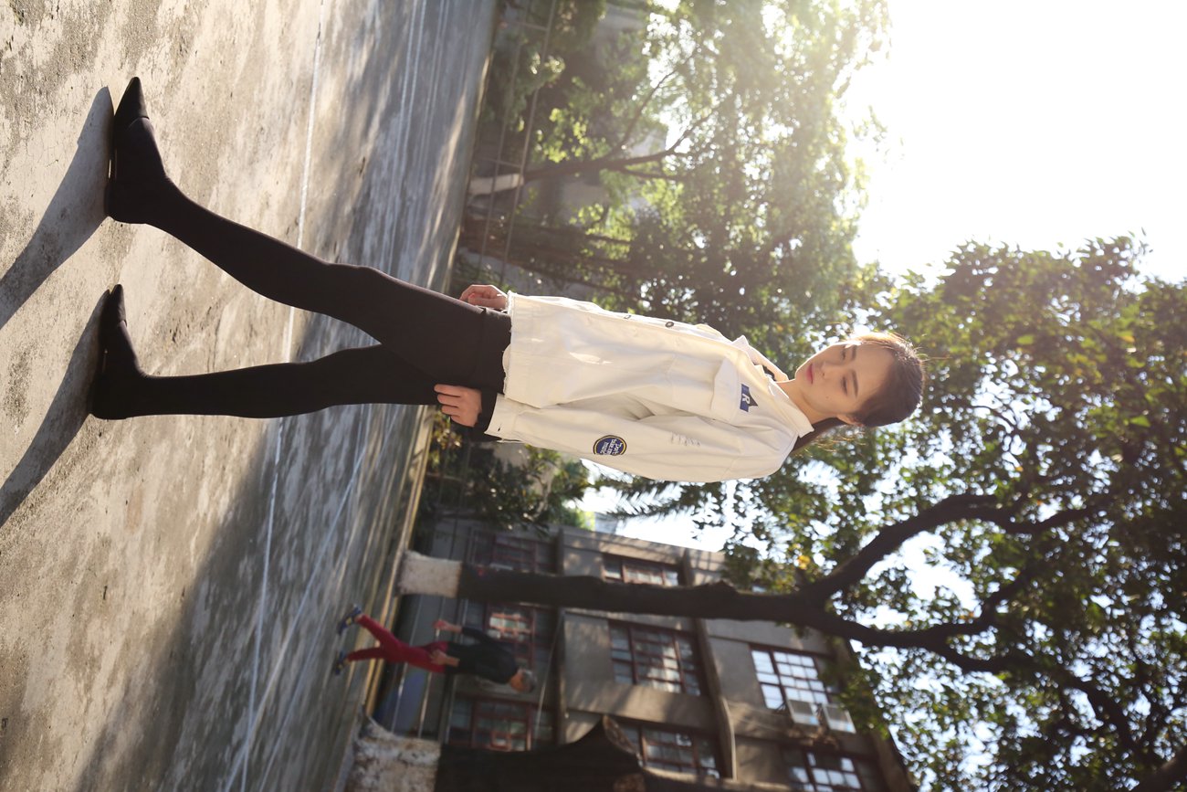 图片[28]-大西瓜爱牙膏-早期作品-Z2-1 衬黑厚丝 (4)[97P] – 速更版-美库