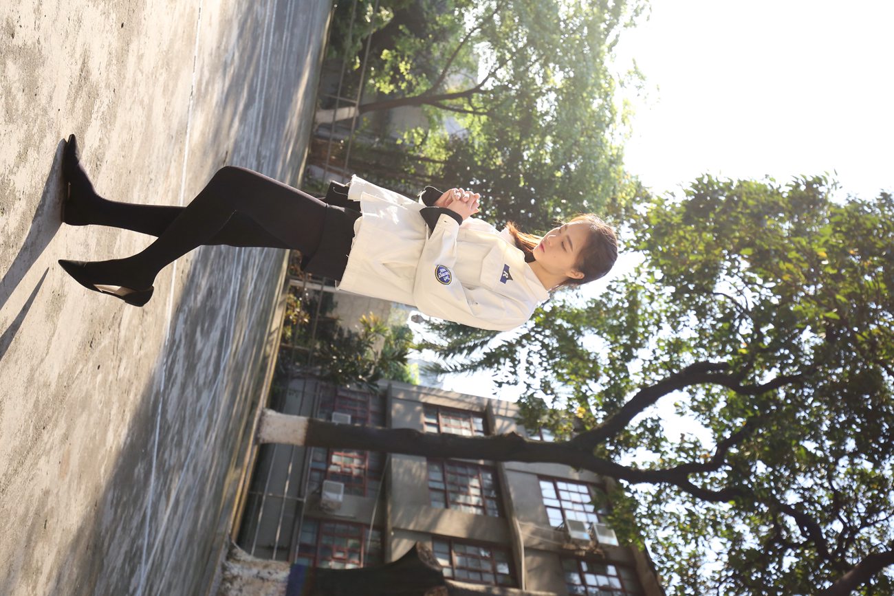 图片[54]-大西瓜爱牙膏-早期作品-Z2-1 衬黑厚丝 (4)[97P] – 速更版-美库