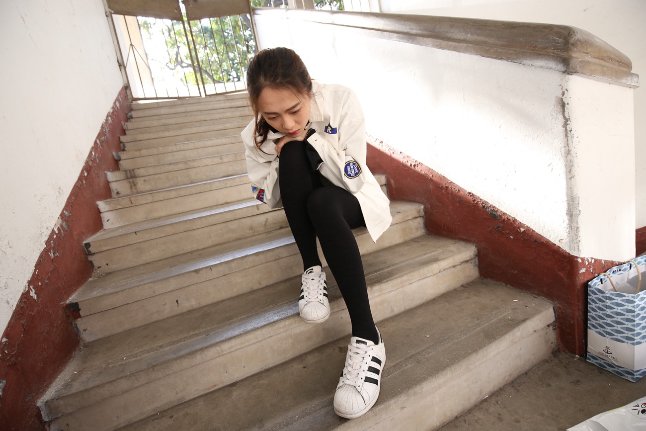 图片[143]-大西瓜爱牙膏-早期作品-Z2-1 衬黑厚丝 (3)[189P] – 速更版-美库