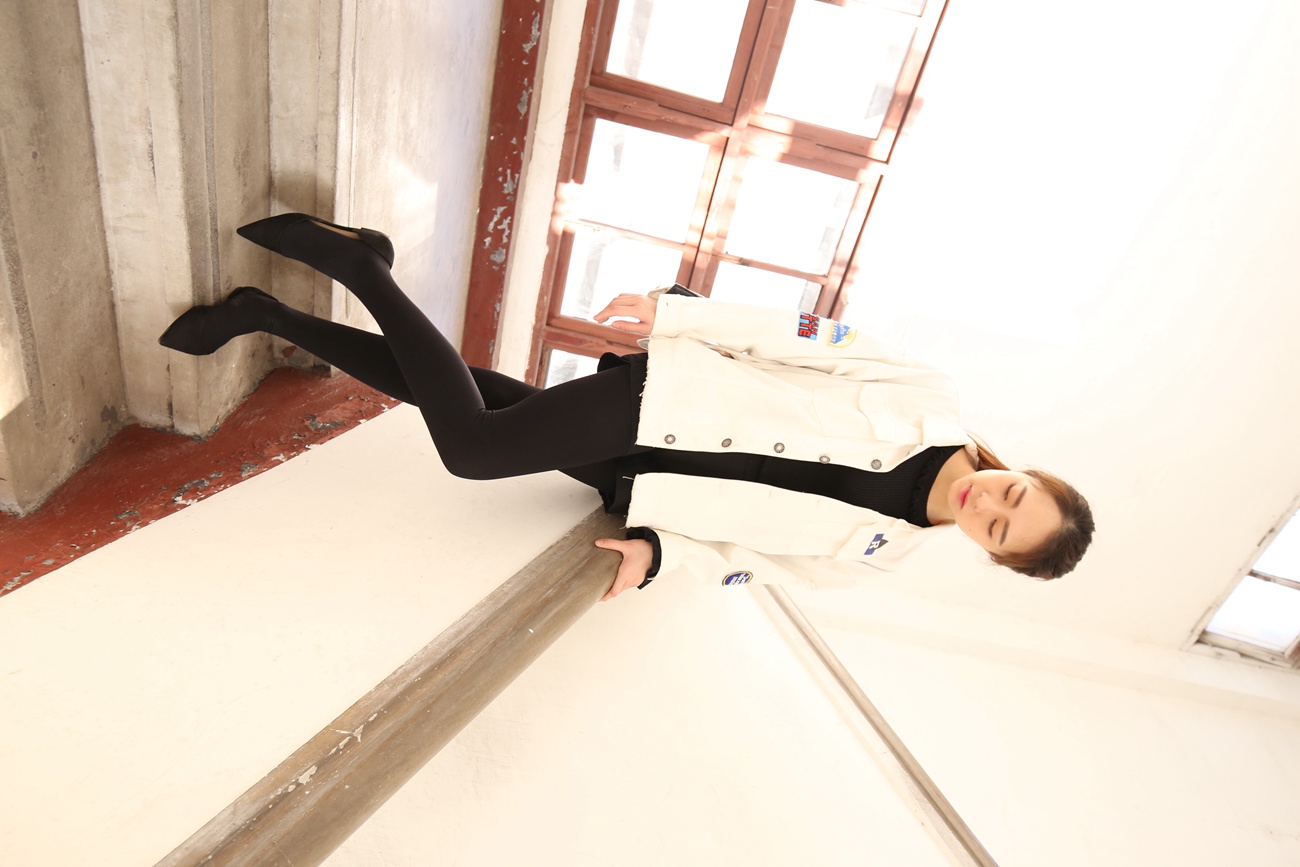 图片[90]-大西瓜爱牙膏-早期作品-Z2-1 衬黑厚丝 (4)[97P] – 速更版-美库