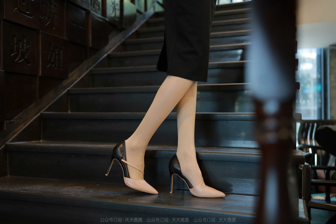 图片[28]-[IESS异思趣向] 耽丝 211208 团团的气质一步裙 [91P] – 速更版-美库