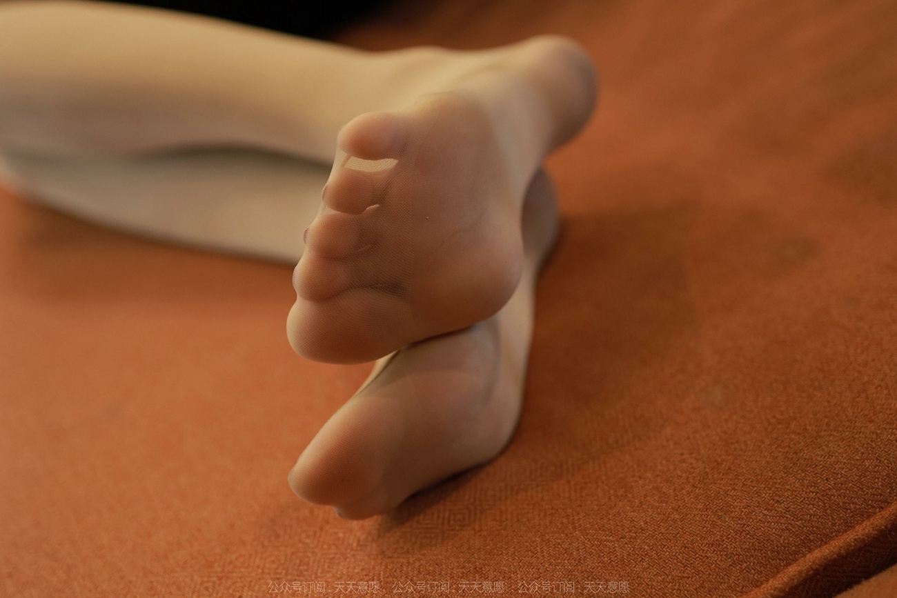 图片[71]-[IESS异思趣向] 耽丝 211208 团团的气质一步裙 [91P] – 速更版-美库