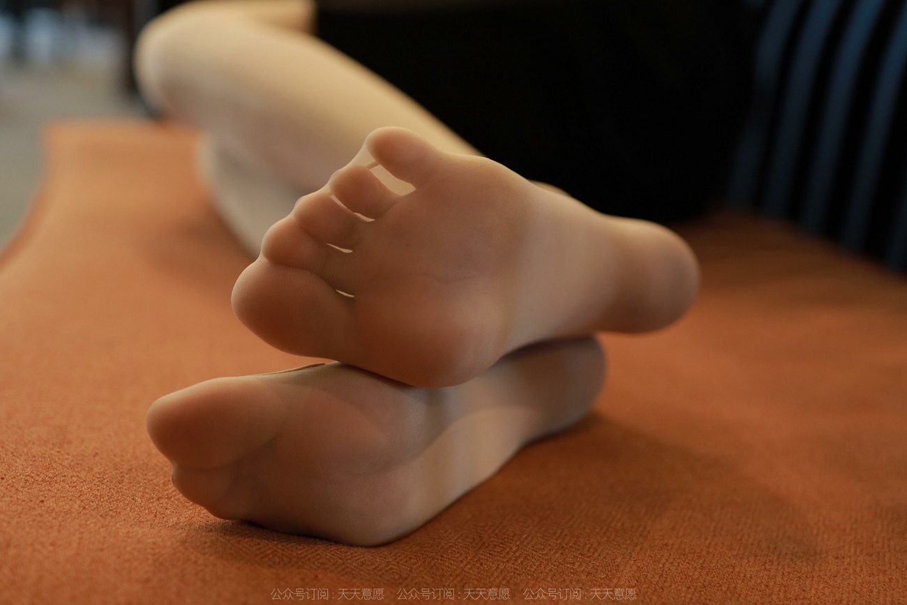 图片[72]-[IESS异思趣向] 耽丝 211208 团团的气质一步裙 [91P] – 速更版-美库