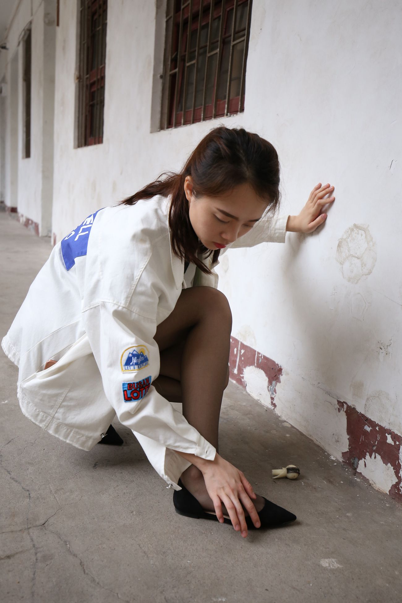 图片[12]-大西瓜爱牙膏-早期作品-Z2-2 衬黑丝袜 (2) [240P] – 速更版-美库