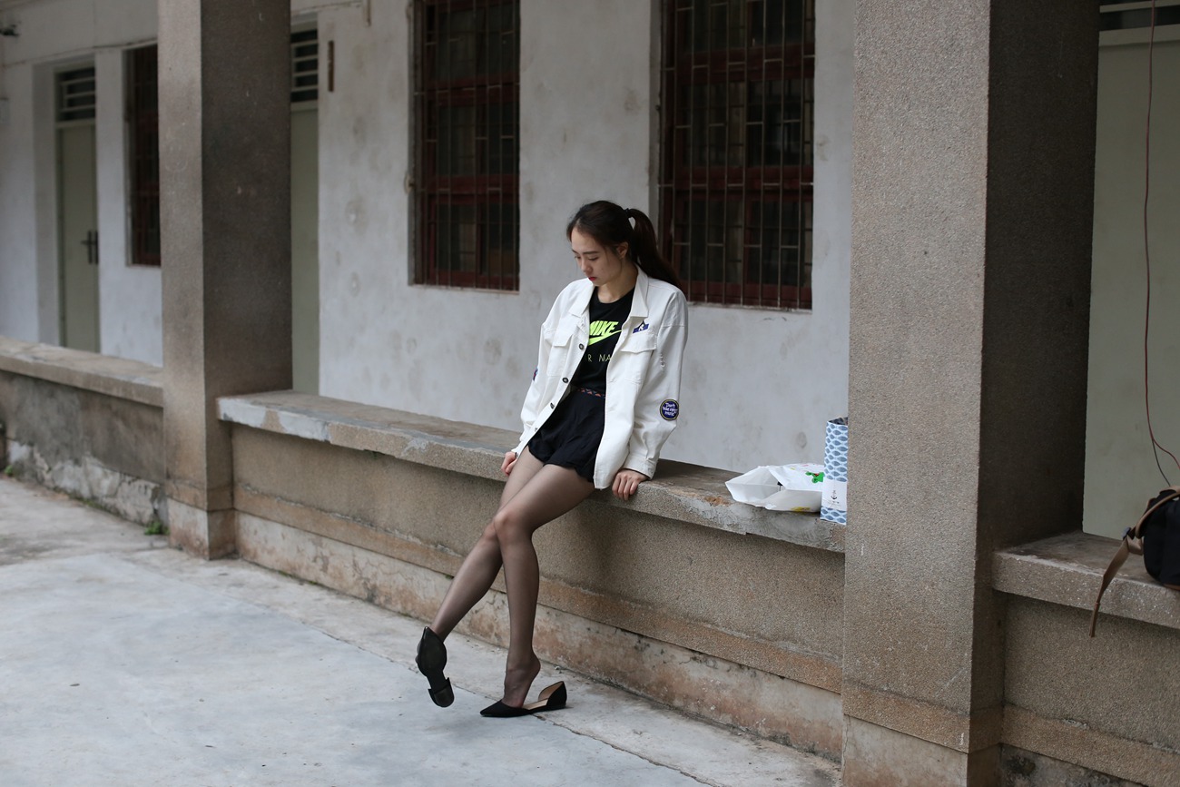 图片[36]-大西瓜爱牙膏-早期作品-Z2-2 衬黑丝袜 (1) [232P] – 速更版-美库