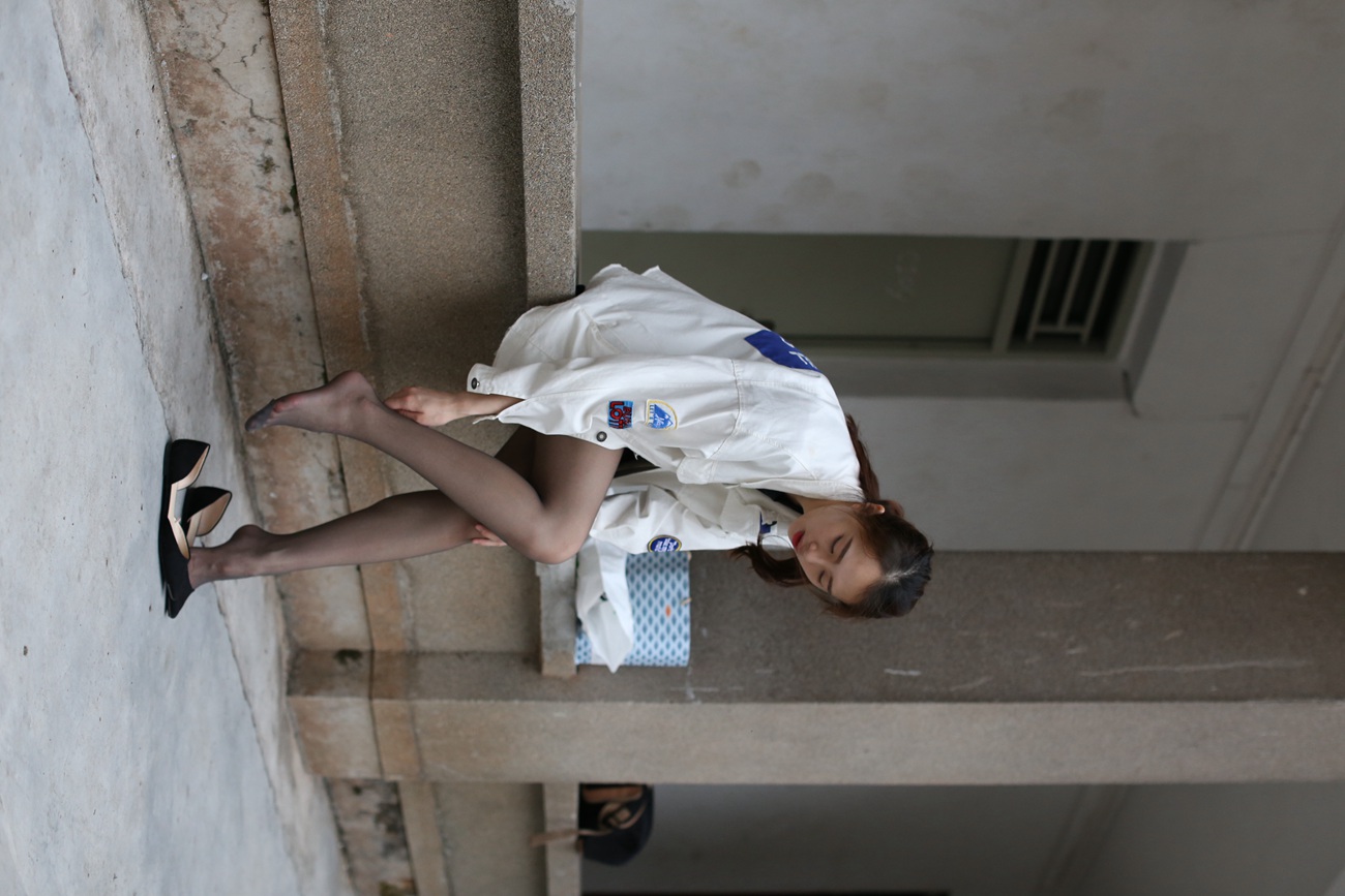 图片[69]-大西瓜爱牙膏-早期作品-Z2-2 衬黑丝袜 (1) [232P] – 速更版-美库