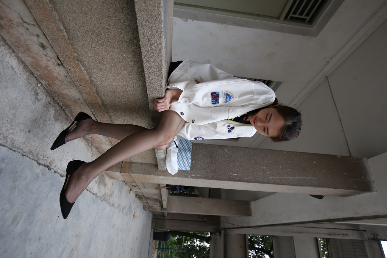 图片[90]-大西瓜爱牙膏-早期作品-Z2-2 衬黑丝袜 (1) [232P] – 速更版-美库