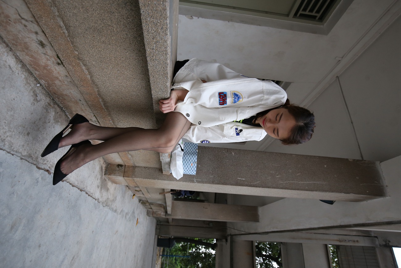 图片[91]-大西瓜爱牙膏-早期作品-Z2-2 衬黑丝袜 (1) [232P] – 速更版-美库