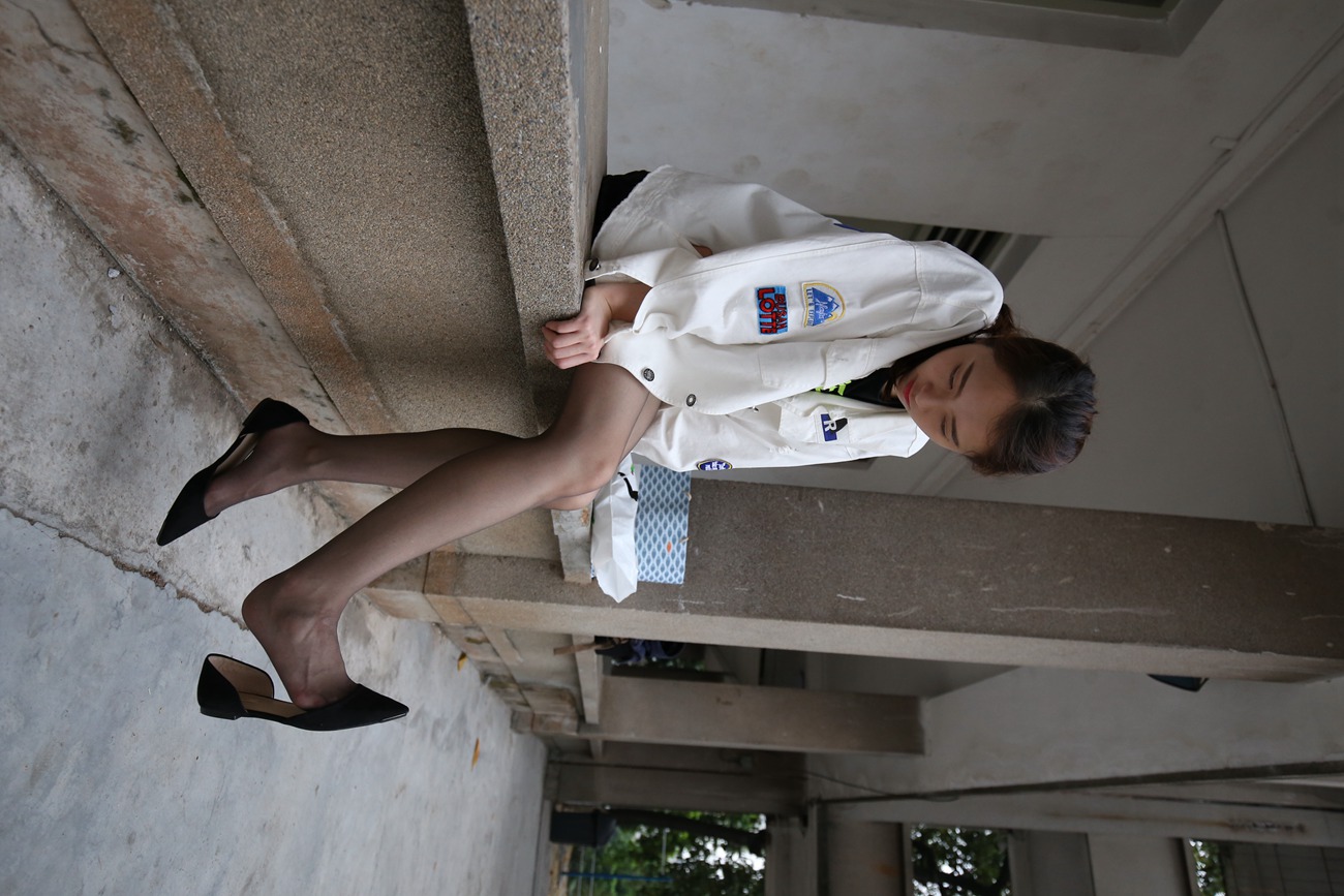 图片[97]-大西瓜爱牙膏-早期作品-Z2-2 衬黑丝袜 (1) [232P] – 速更版-美库