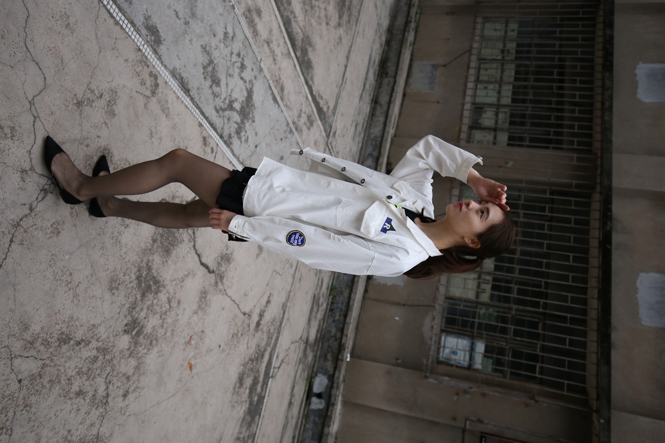 图片[62]-大西瓜爱牙膏-早期作品-Z2-2 衬黑丝袜 (2) [240P] – 速更版-美库