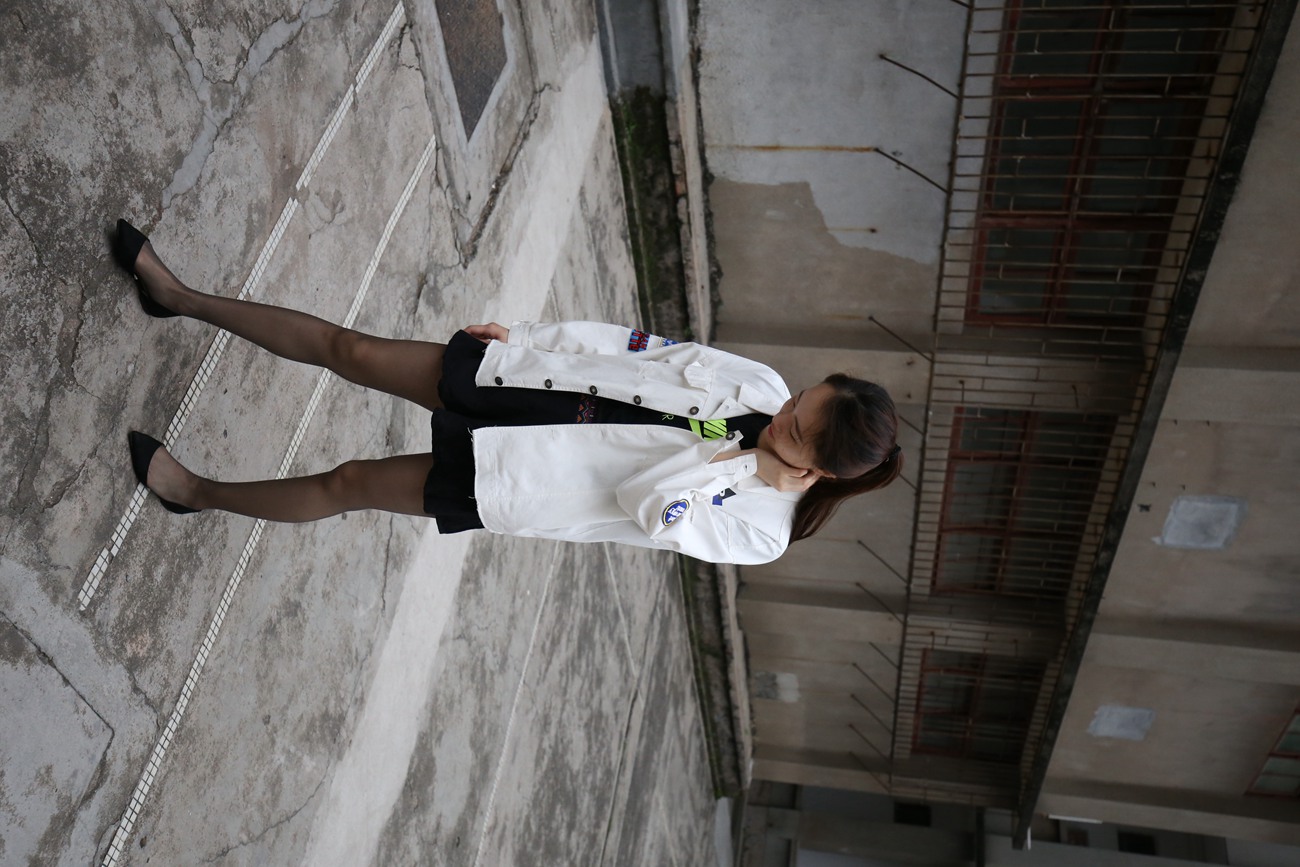 图片[79]-大西瓜爱牙膏-早期作品-Z2-2 衬黑丝袜 (2) [240P] – 速更版-美库