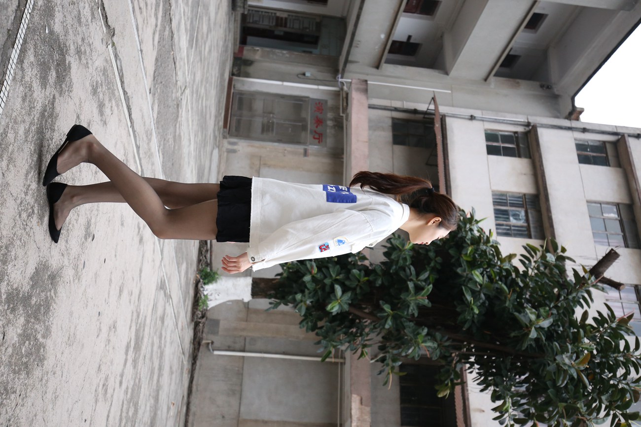 图片[104]-大西瓜爱牙膏-早期作品-Z2-2 衬黑丝袜 (2) [240P] – 速更版-美库