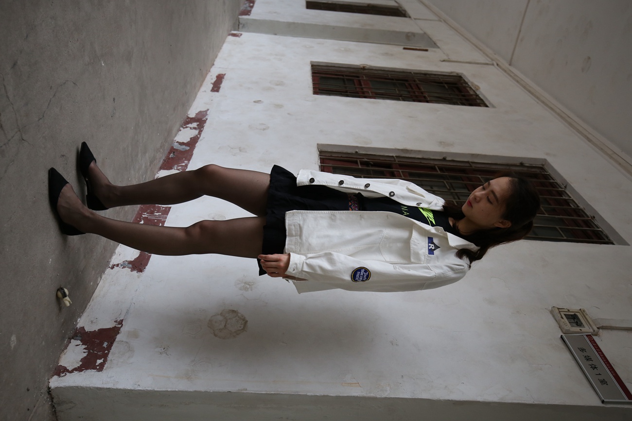 图片[222]-大西瓜爱牙膏-早期作品-Z2-2 衬黑丝袜 (1) [232P] – 速更版-美库