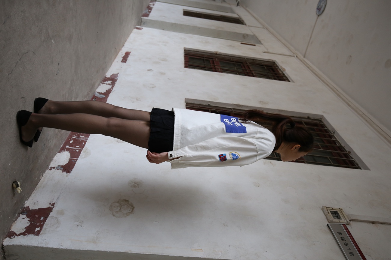 图片[228]-大西瓜爱牙膏-早期作品-Z2-2 衬黑丝袜 (1) [232P] – 速更版-美库