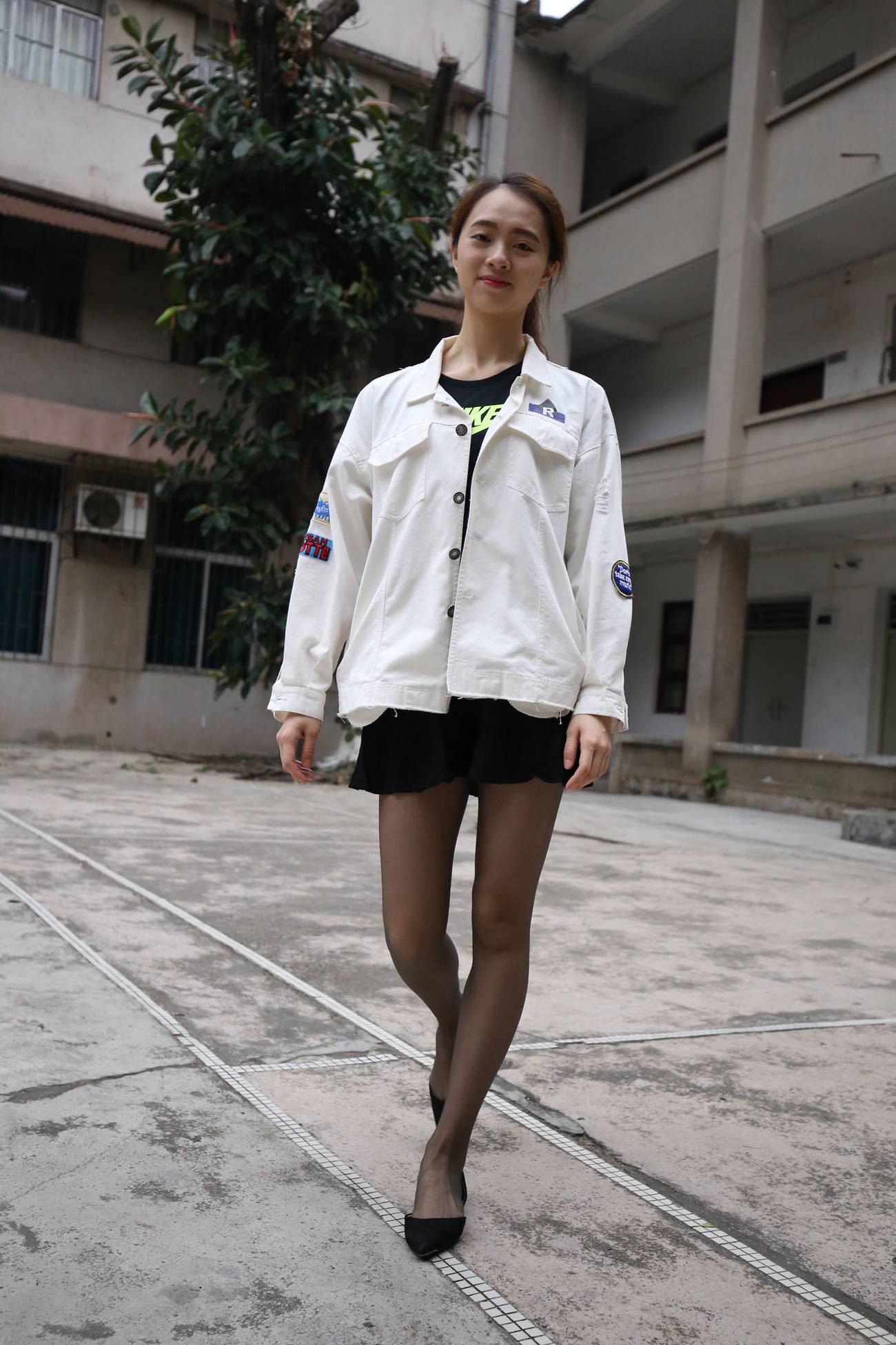 图片[125]-大西瓜爱牙膏-早期作品-Z2-2 衬黑丝袜 (2) [240P] – 速更版-美库