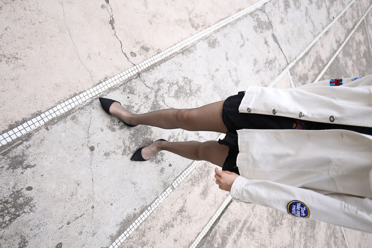 图片[142]-大西瓜爱牙膏-早期作品-Z2-2 衬黑丝袜 (2) [240P] – 速更版-美库