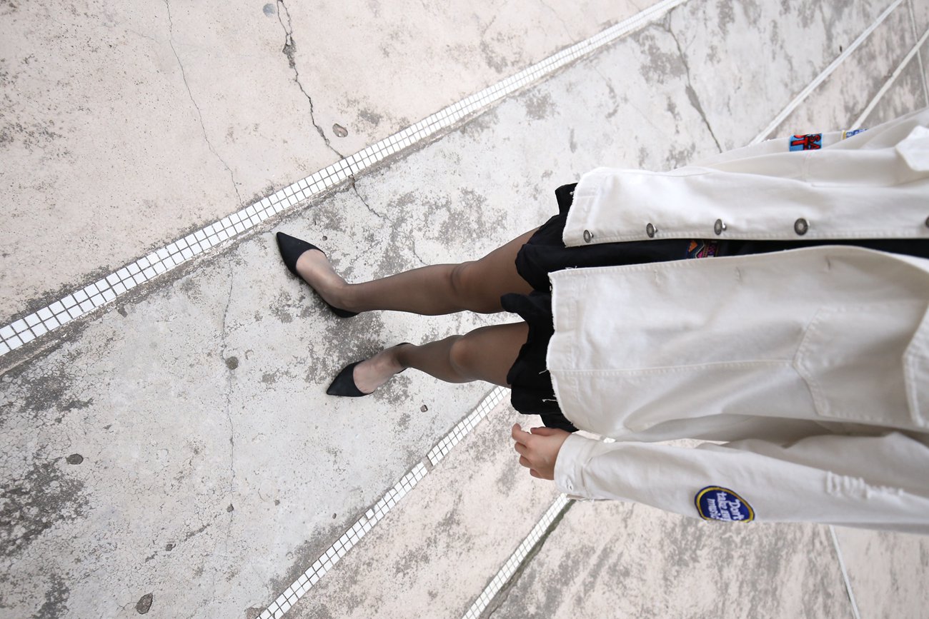 图片[143]-大西瓜爱牙膏-早期作品-Z2-2 衬黑丝袜 (2) [240P] – 速更版-美库