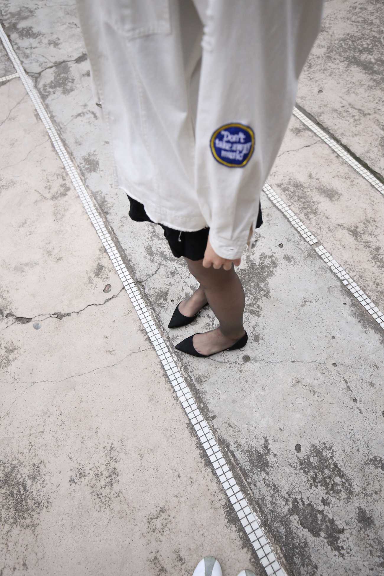 图片[145]-大西瓜爱牙膏-早期作品-Z2-2 衬黑丝袜 (2) [240P] – 速更版-美库