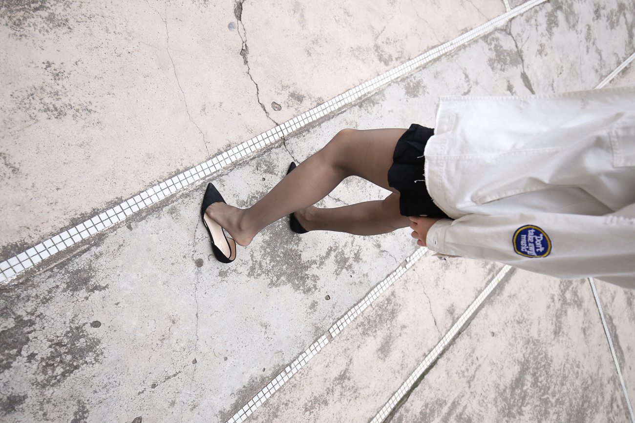 图片[146]-大西瓜爱牙膏-早期作品-Z2-2 衬黑丝袜 (2) [240P] – 速更版-美库