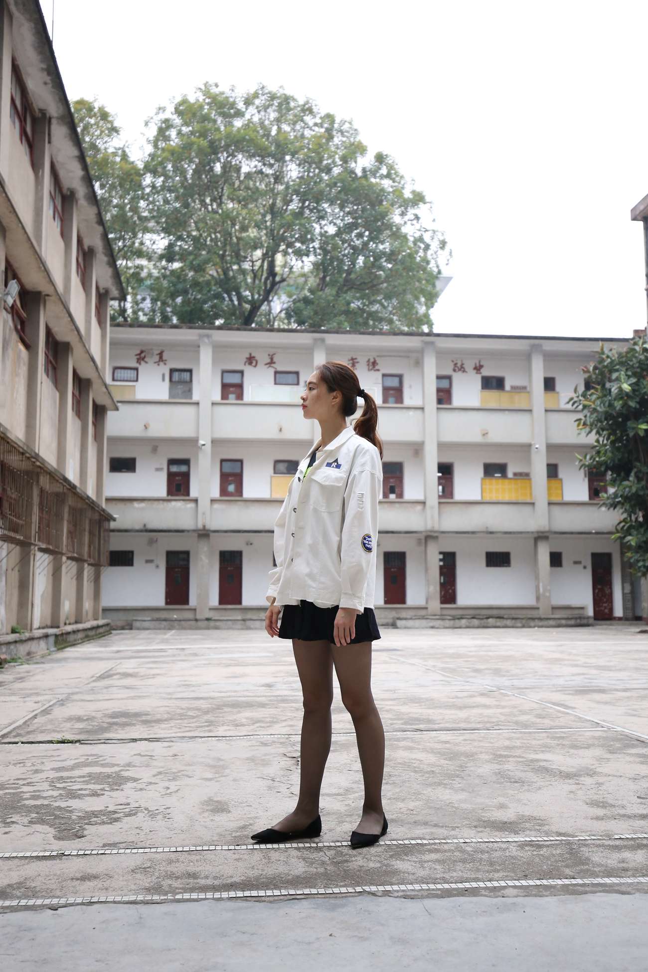 图片[172]-大西瓜爱牙膏-早期作品-Z2-2 衬黑丝袜 (2) [240P] – 速更版-美库