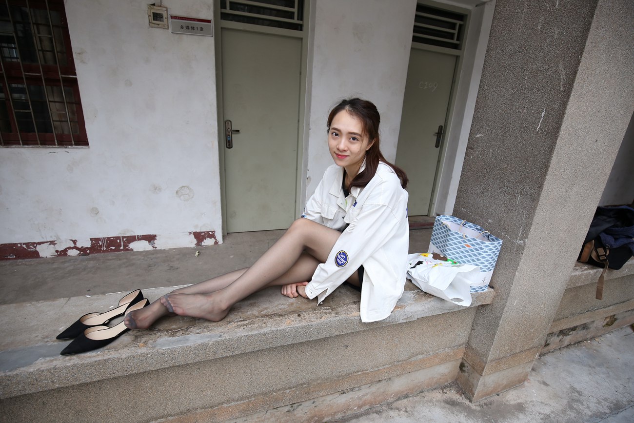 图片[227]-大西瓜爱牙膏-早期作品-Z2-2 衬黑丝袜 (2) [240P] – 速更版-美库