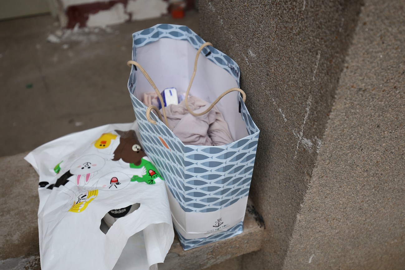 图片[236]-大西瓜爱牙膏-早期作品-Z2-2 衬黑丝袜 (2) [240P] – 速更版-美库