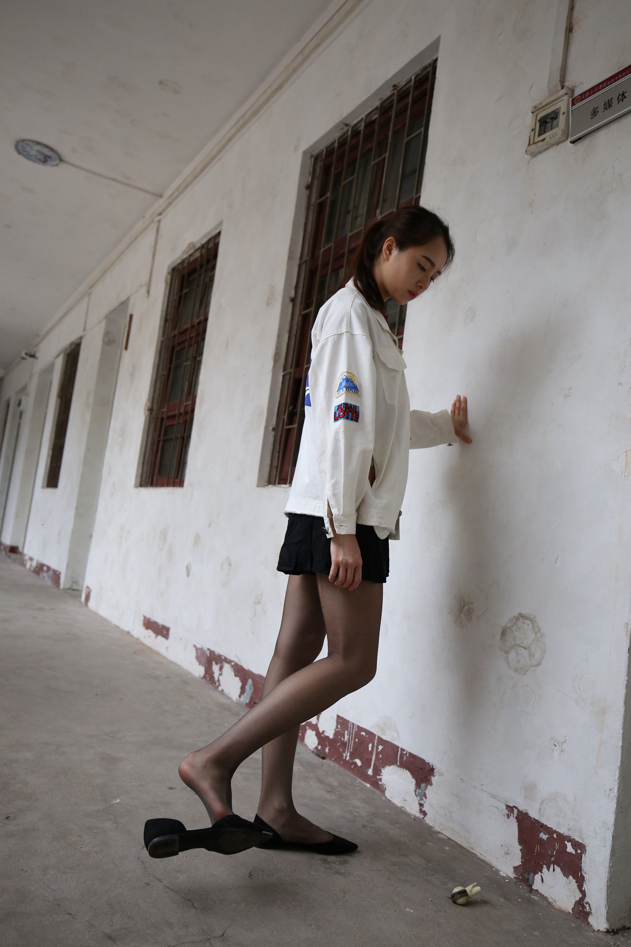 图片[241]-大西瓜爱牙膏-早期作品-Z2-2 衬黑丝袜 (2) [240P] – 速更版-美库