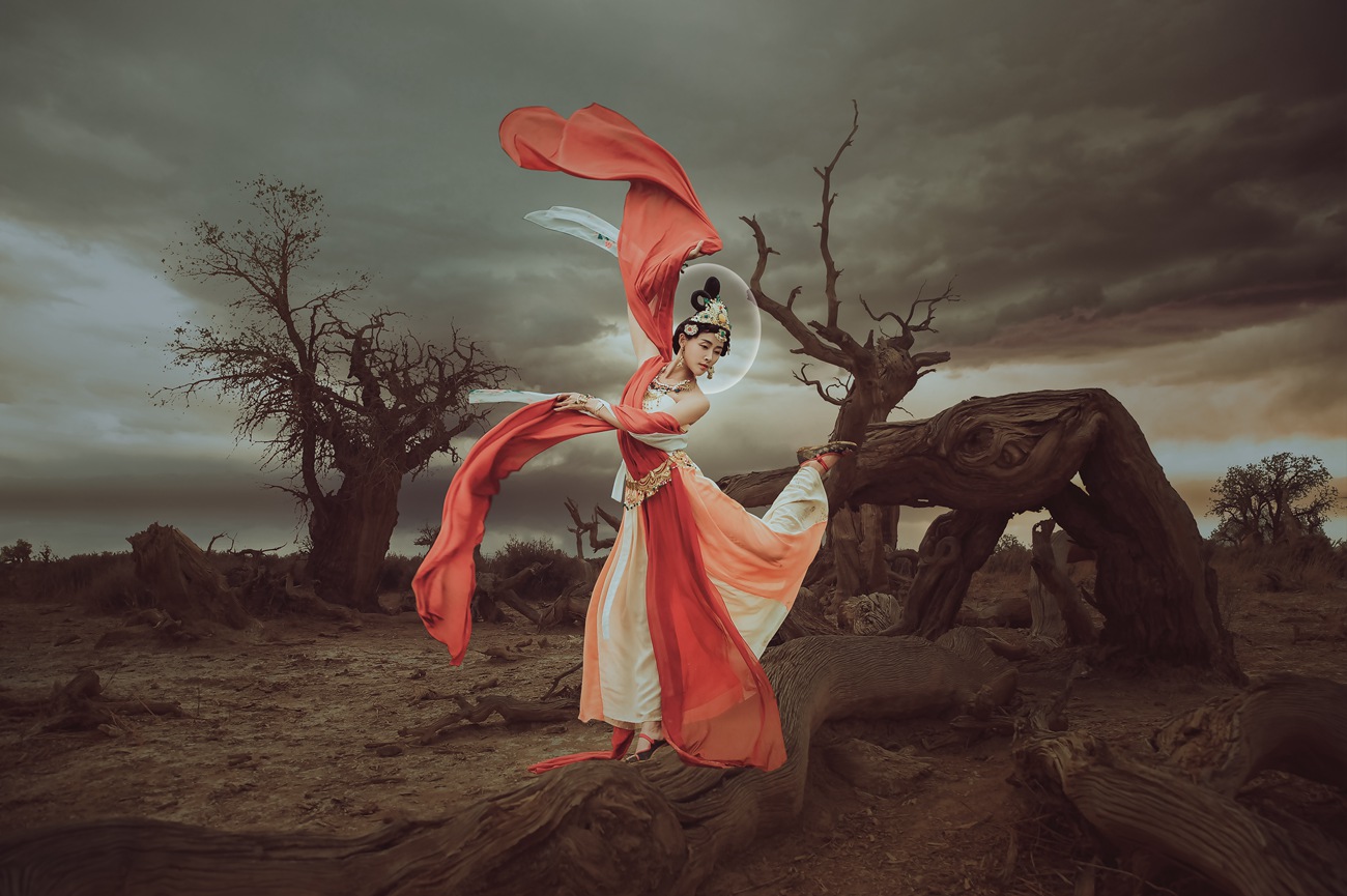 图片[14]-[YITUYU艺图语] 2021.07.14 大漠胡杨情 婉君 [40P] – 速更版-美库