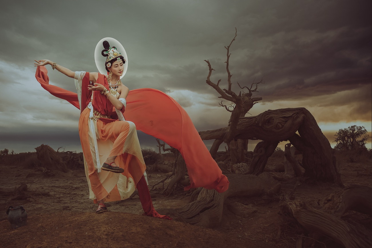 图片[20]-[YITUYU艺图语] 2021.07.14 大漠胡杨情 婉君 [40P] – 速更版-美库