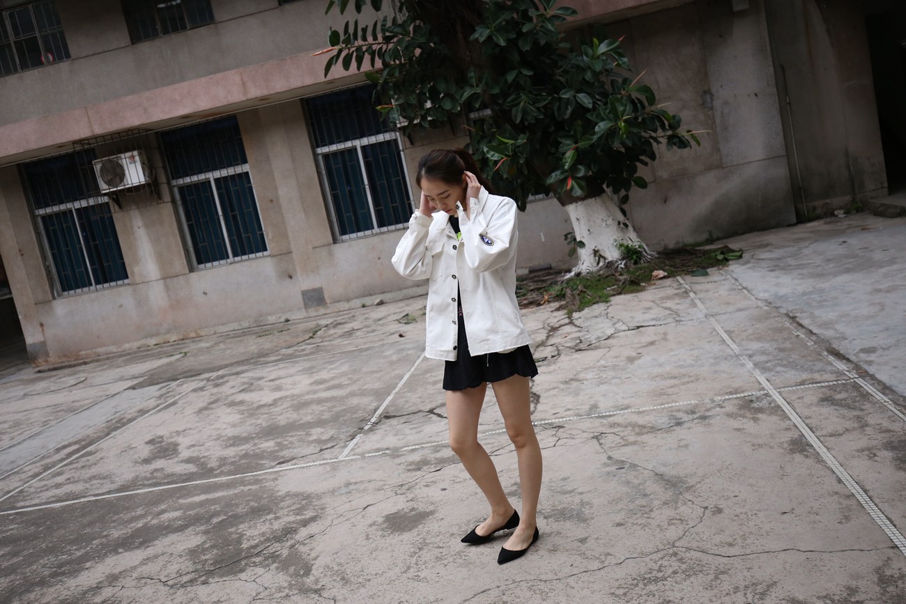 图片[11]-大西瓜爱牙膏-早期作品-Z2-3 衫裸足 (1) [284P] – 速更版-美库